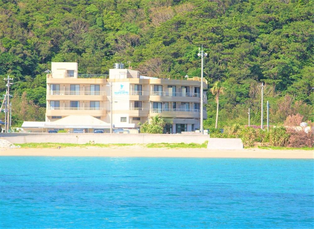 Kerama Beach Hotel Zamami Esterno foto